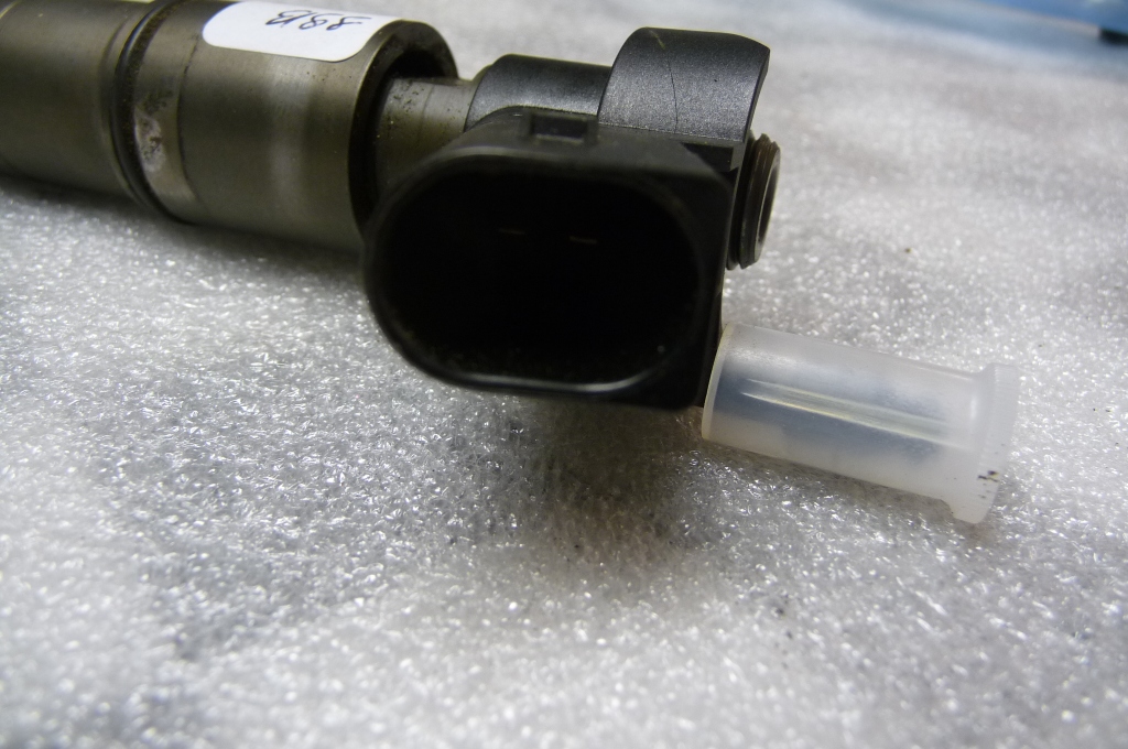 BMW 3 Series X5 Fuel Injection System Injector 13537808089 OEM OE LA