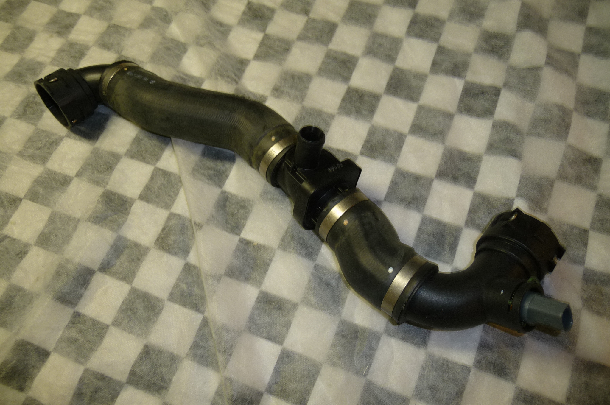 Bentley Continental Flying Spur GTC GT Radiator Coolant Hose 3W0122051D ...