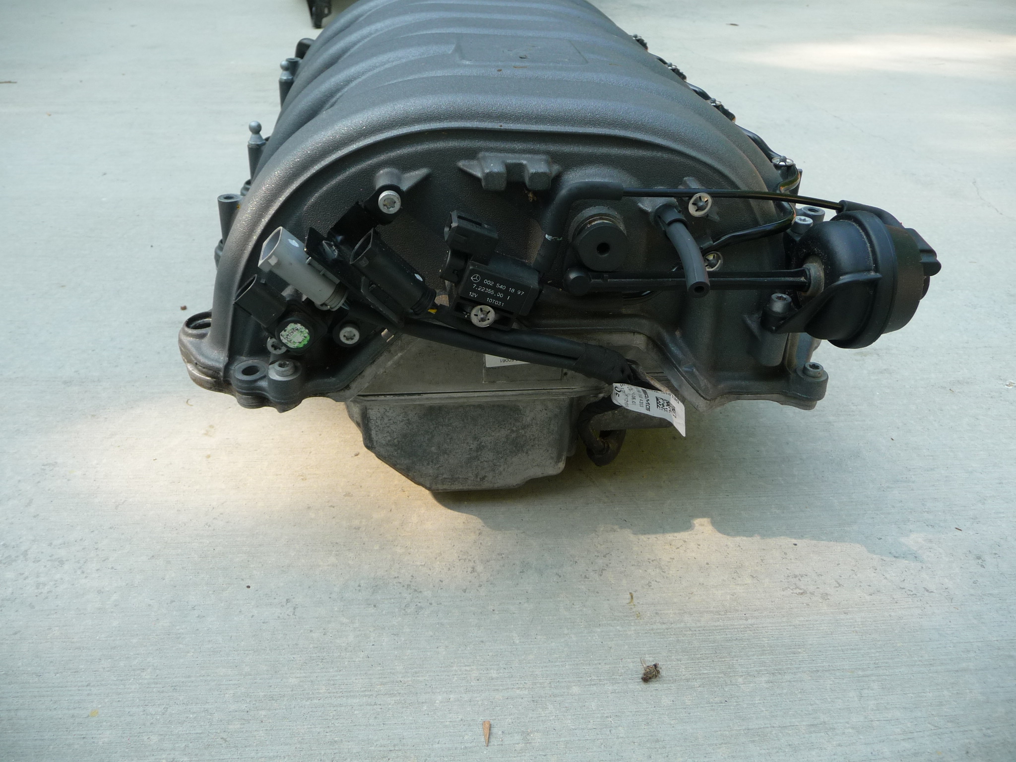 Mercedes Benz AMG M156 V8 Engine Intake Manifold Core 1561401601 OEM OE