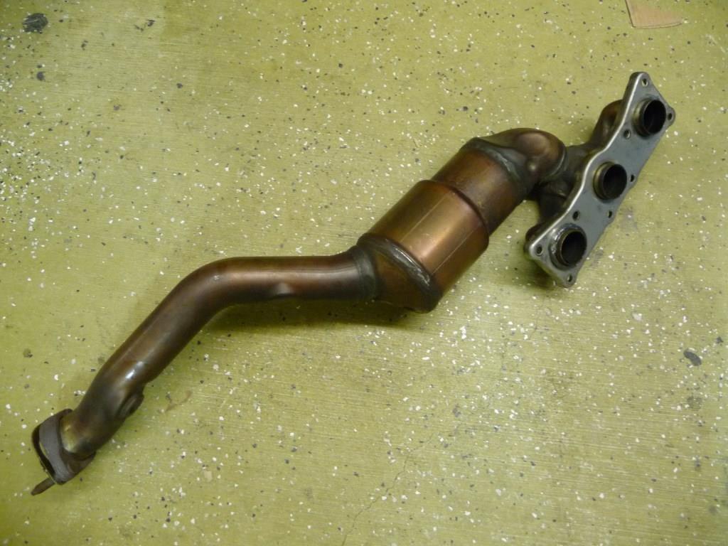BMW 5 Series E60 E61 Exhaust Manifold 18407545306 OEM A1 LA Global Parts