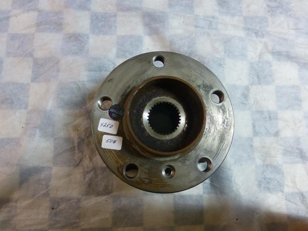 BMW X5 X6 E70 E71 Front Wheel Hub With Bearing Used 31226867808 OEM A1