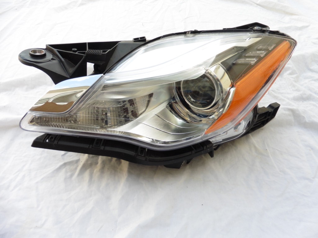 2014-2017 Maserati Quattroporte QTP Left Driver Headlight Cluster ...