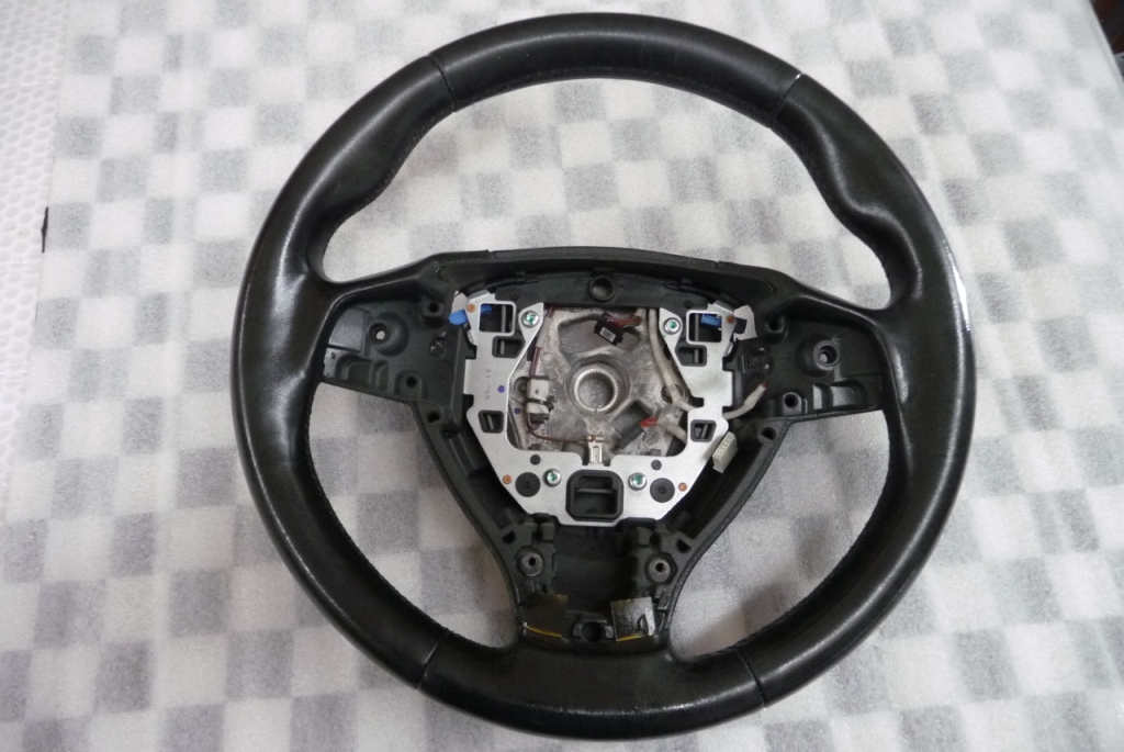 BMW X3 X4 Sport Steering Wheel, Leather 32306879175 OEM A1 LA Global