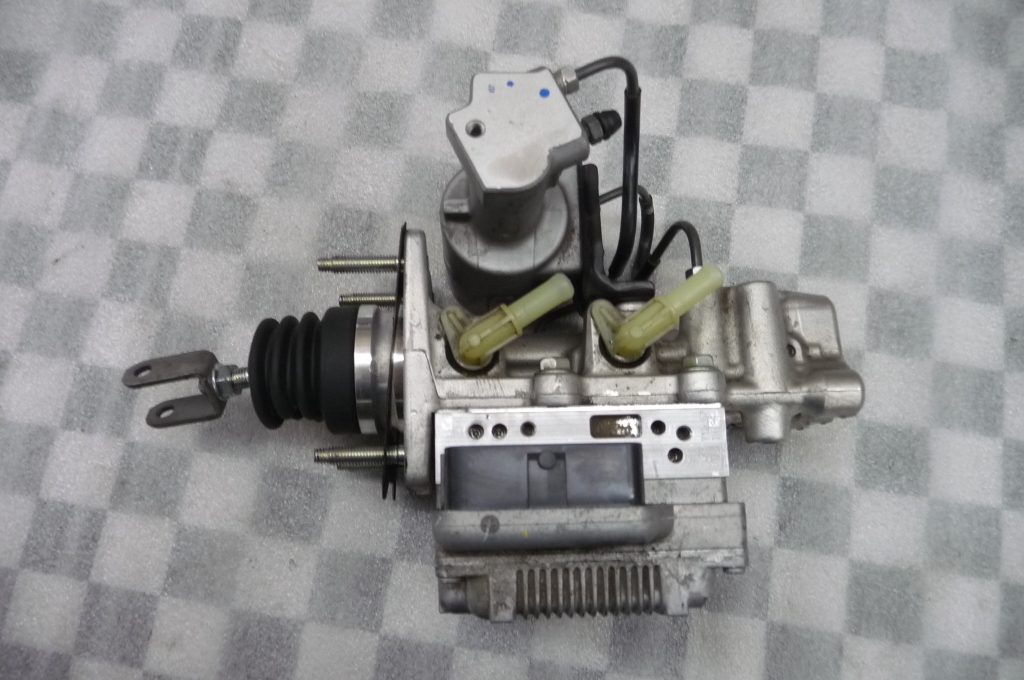 20112017 Lexus CT200H AntiLock Brake ABS Pump Actuator 4721076100