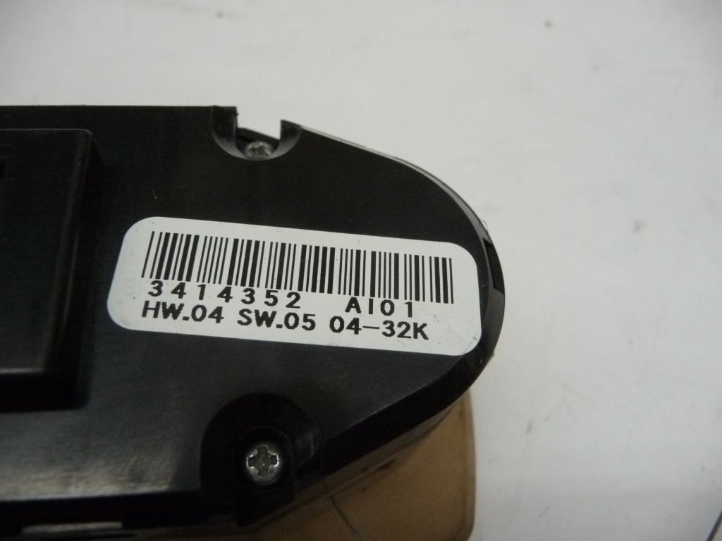 2004 BMW E83 X3 Left Driver Side Power Window Lifter Switch 61313414352