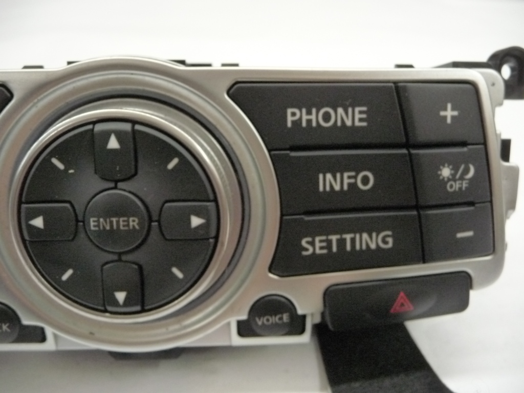 20072013 Infiniti EX35 G35 G37 Radio Display Screen Control 28395