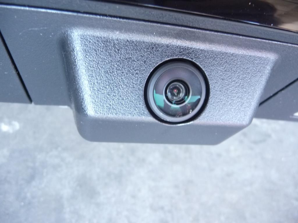 20142020 Dodge Durango Liftgate Center Tail Light with Camera