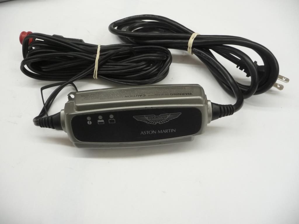 ASTON MARTIN バッテリーコンディショナー4G43-10C650-DB