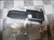 Mercedes Benz W212 E-Class Front Right Passenger Side Grille Bracket A2128855514