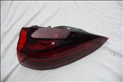 2015 2016 2017 Porsche Cayenne Rear Tail Light Right Passenger on 1/4 Panel 7P5945208D OEM OE