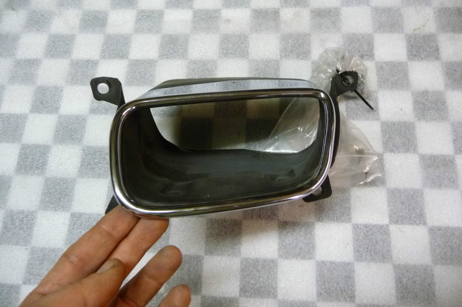 Audi A8 L 6.0L Rear Driver Left Exhaust Tip Tail Pipe Extention