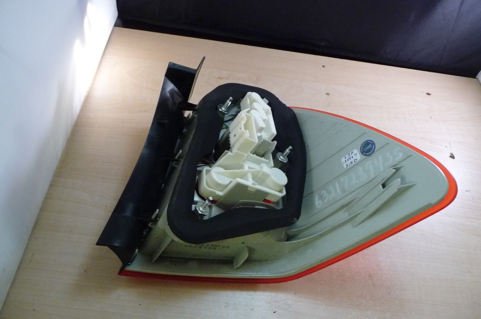 BMW 3 Series Rear Left In The Side Panel Light Taillight Lamp