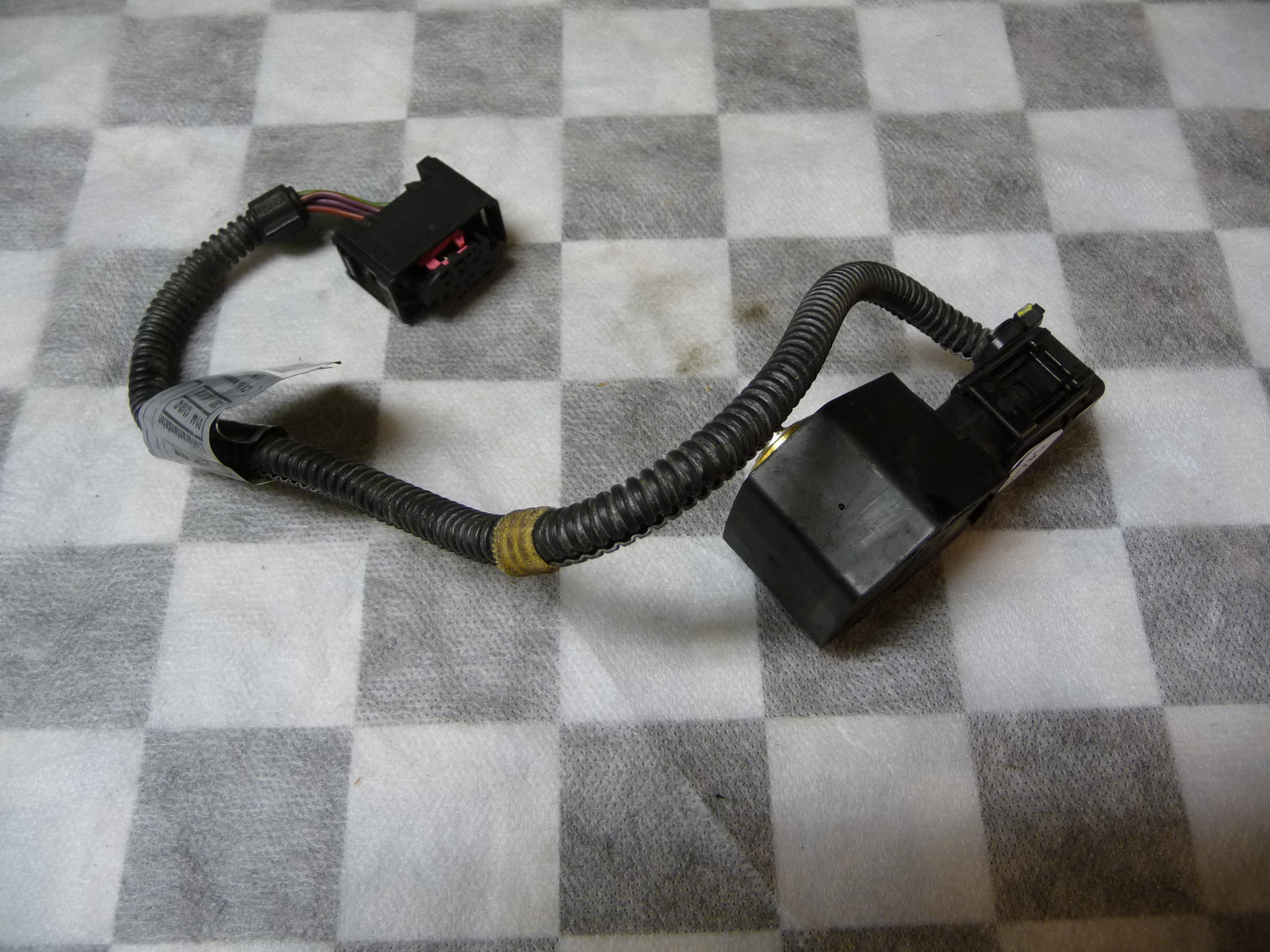 BMW M3 E90 E92 E93 DCT Throttle Body Bodies Hal Sensor 7841706 OEM OE