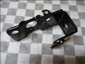 Mercedes Benz C230 E550 Right Fender Front Bracket A2046201914 ; 2046200414 OEM 