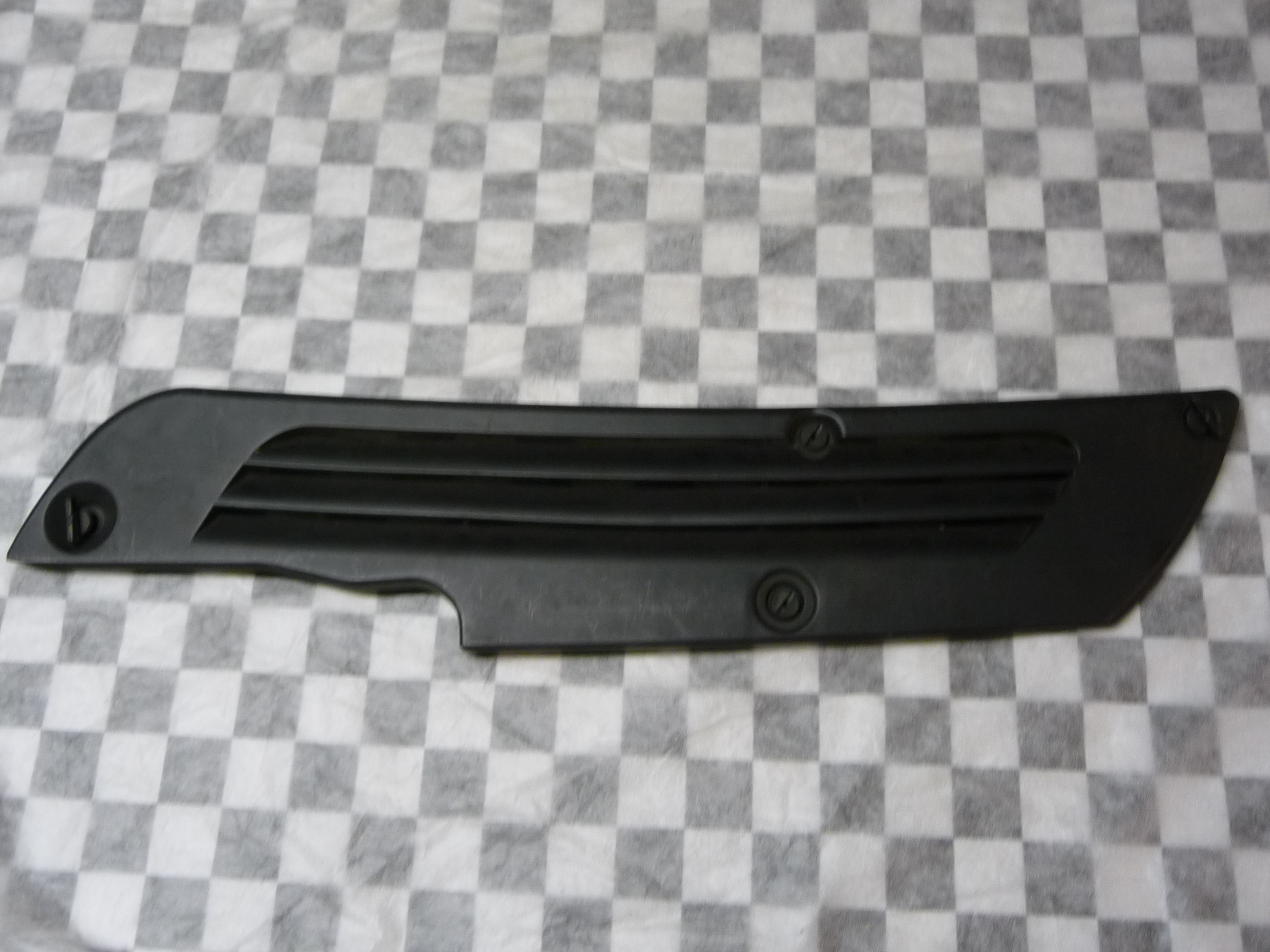 Maserati 4200 Coupe Spyder RH Right Side Engine Bay Grill