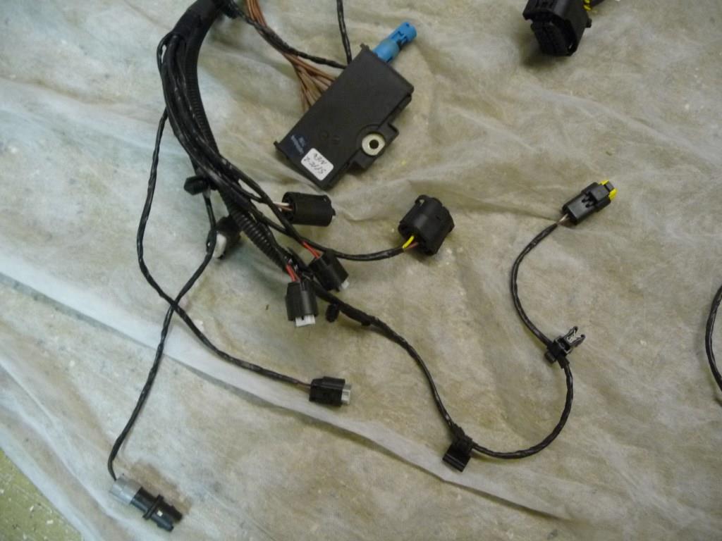 BMW 3 Series E90 E91 Adaptive Xenon Headlight Wiring Harness