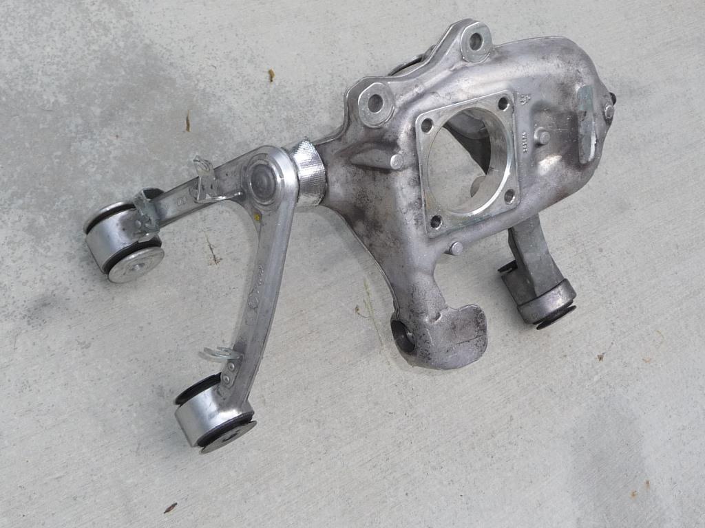 Maserati Quattroporte Front Left Suspension Hub Holder Lower Upper ...