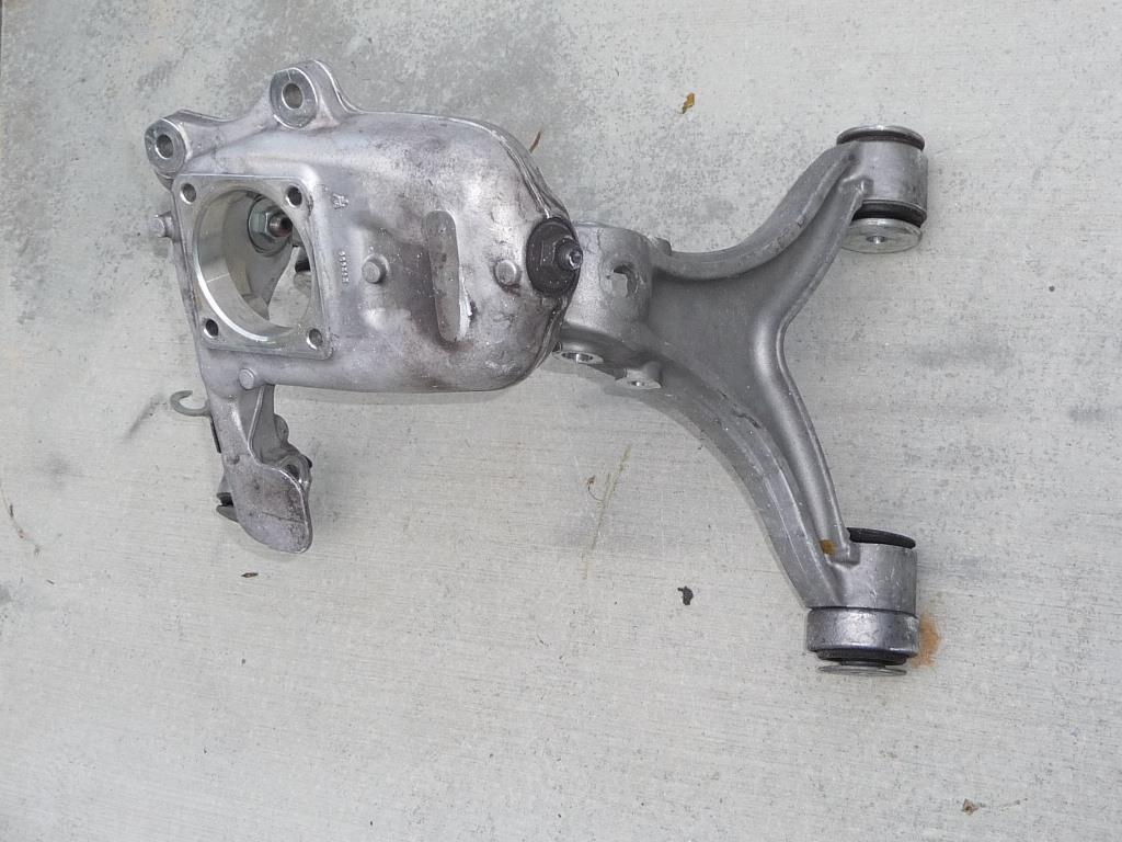 Maserati Quattroporte Front Left Suspension Hub Holder Lower Upper ...