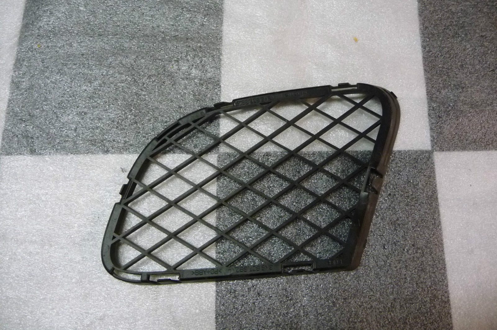 Bentley Gt Gtc Lower Bumper Grill Grille Front Right