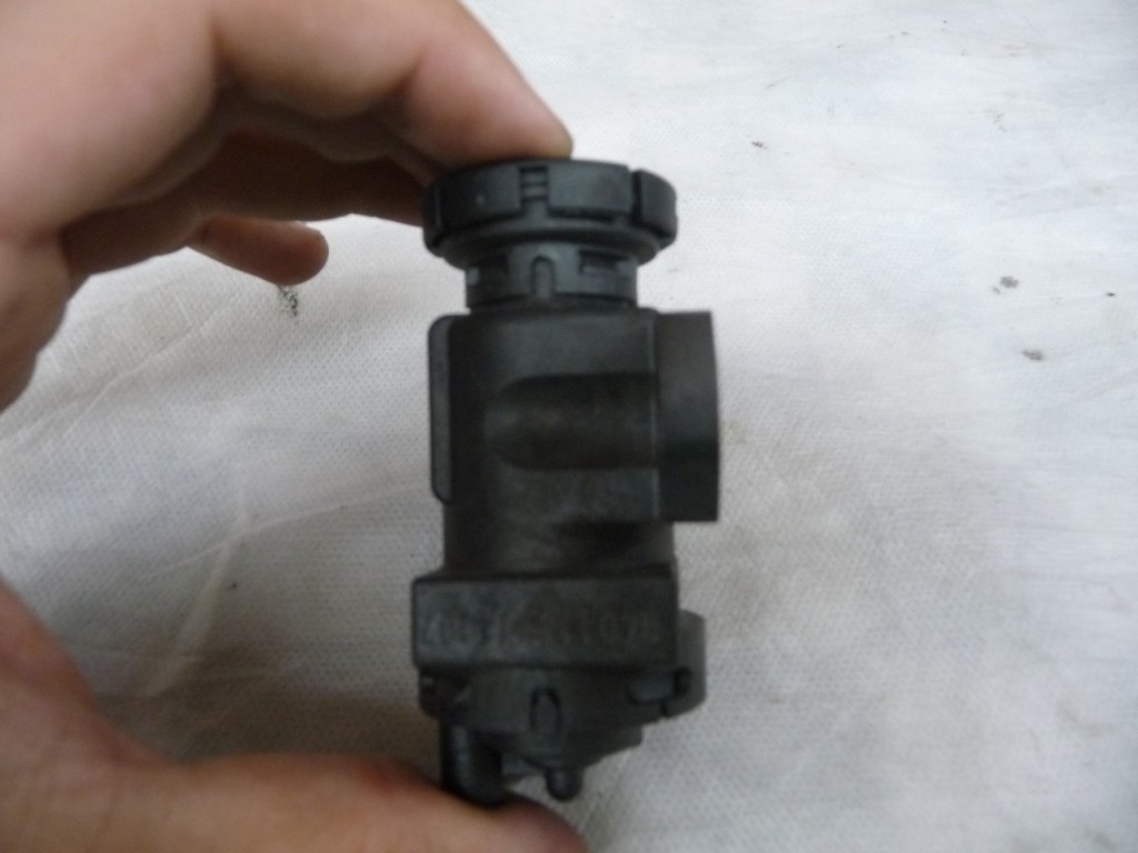 20092012 BMW E90 E70 335d X5 Pressure Converter