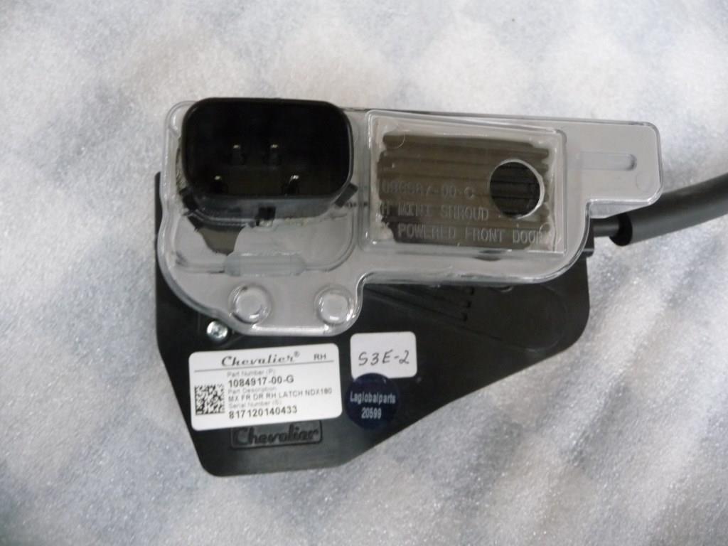 Tesla Model X 1084917-00-G MX NDX180 Front Right Passenger Door Power