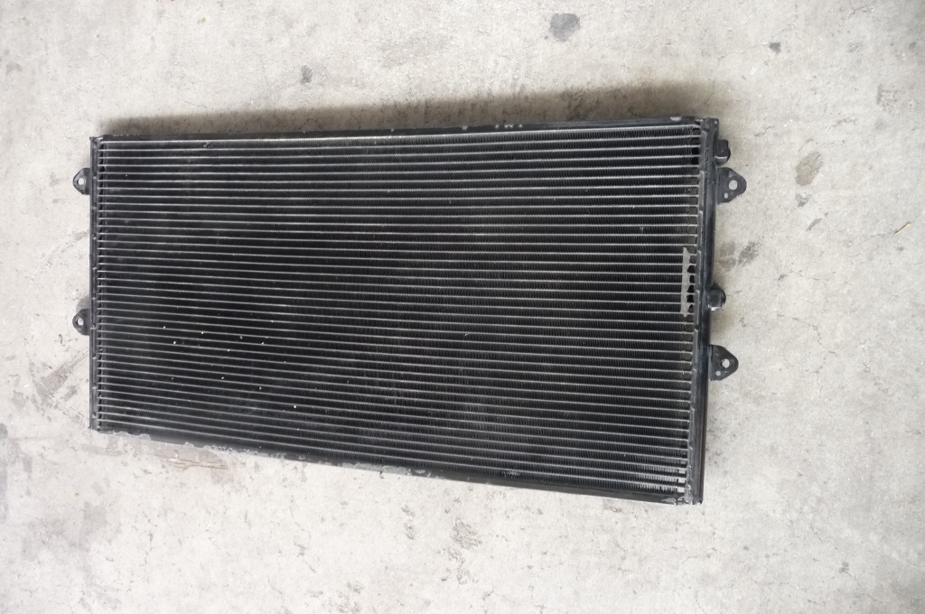 04 15 Bentley Continental Gt Gtc Flying Spur Air Condenser
