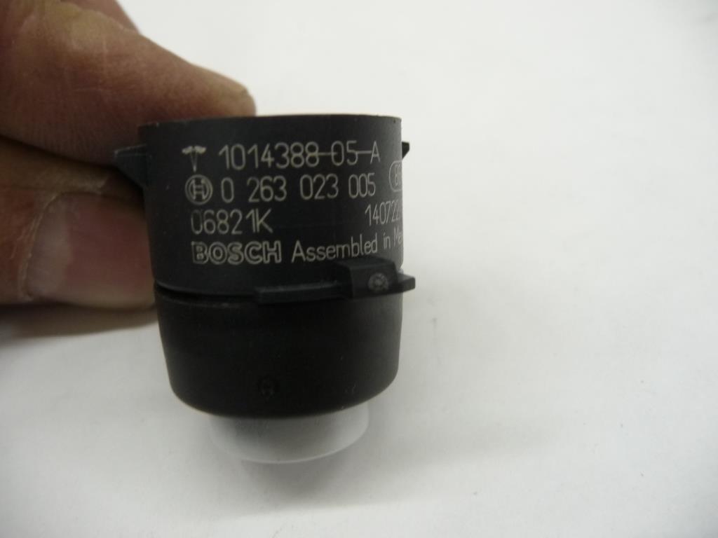 2012-2015 Tesla Model S Parking Assist Sensor PDC PDS White 1014388-05 ...