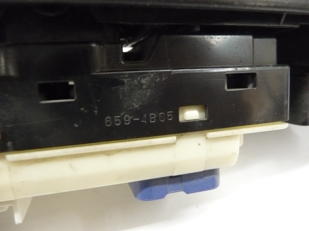 20072012 GMC Canyon Left Driver Door Switch Panel 19131156 OEM A1 LA Global Parts