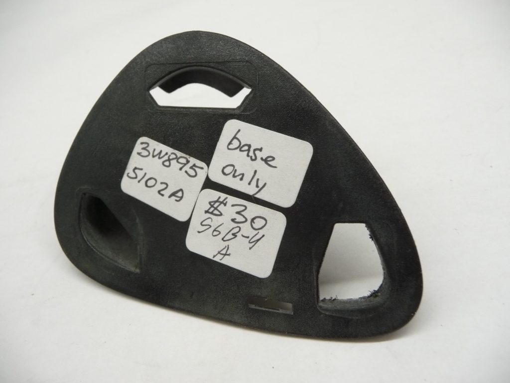 04 08 Bentley Continental Gt Right Headlamp Washer Cover