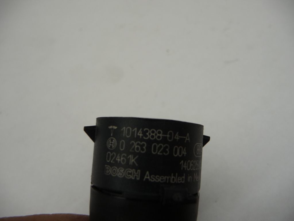 2012-2015 Tesla Model S Parking Assist Sensor PDC 1014388-04-A OEM A1 ...
