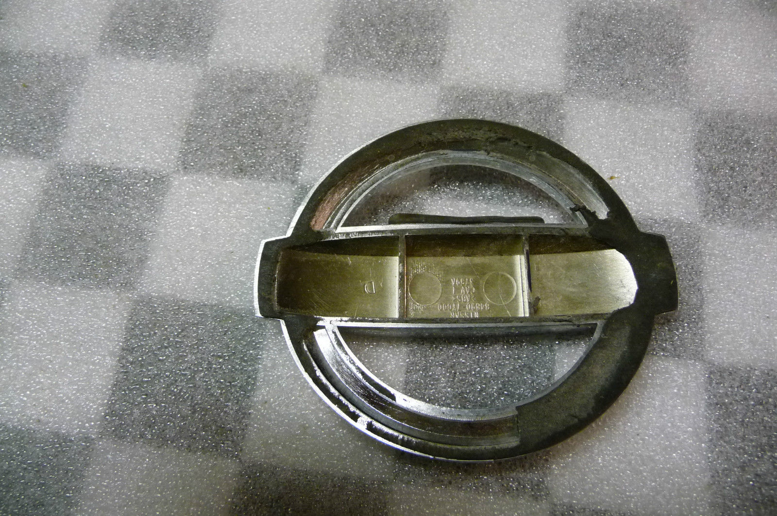 Nissan Maxima Rear Deck Trunk Lid Emblem Logo Badge Sign 848907Y000