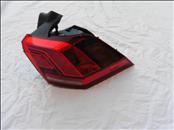 2018 2019 Volkswagen VW Tuguan Rear Right Passenger side 1/4 Panel Taillight 5NN945096A OEM