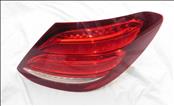 2017 2018 2019 Mercedes Benz Sedan E300 E400 W213 Right LED Tail Light Lamp 2139068200; A2139068200 OEM OE