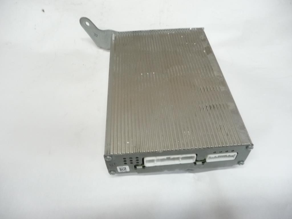 20042005 Toyota Sienna JBL Radio Stereo Amplifier 86280AE012 OEM A1