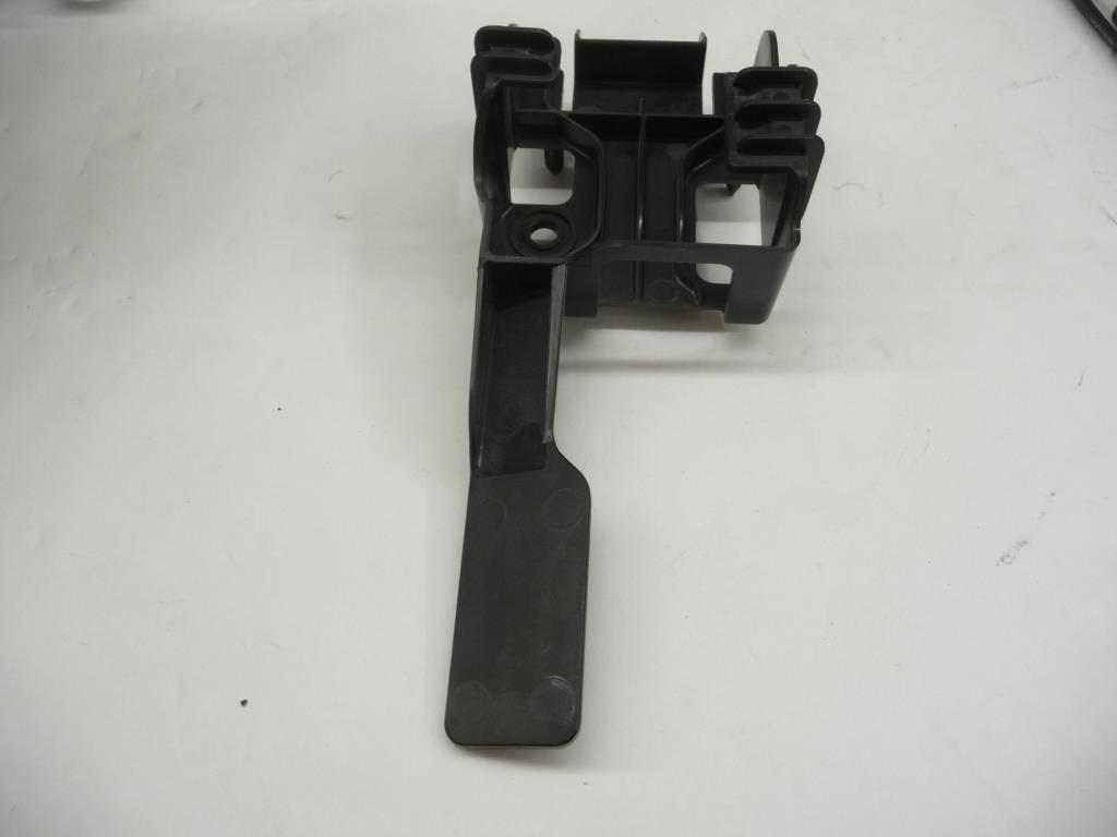 20162018 Tesla Model X Homelink Control Module Bracket 106984400A