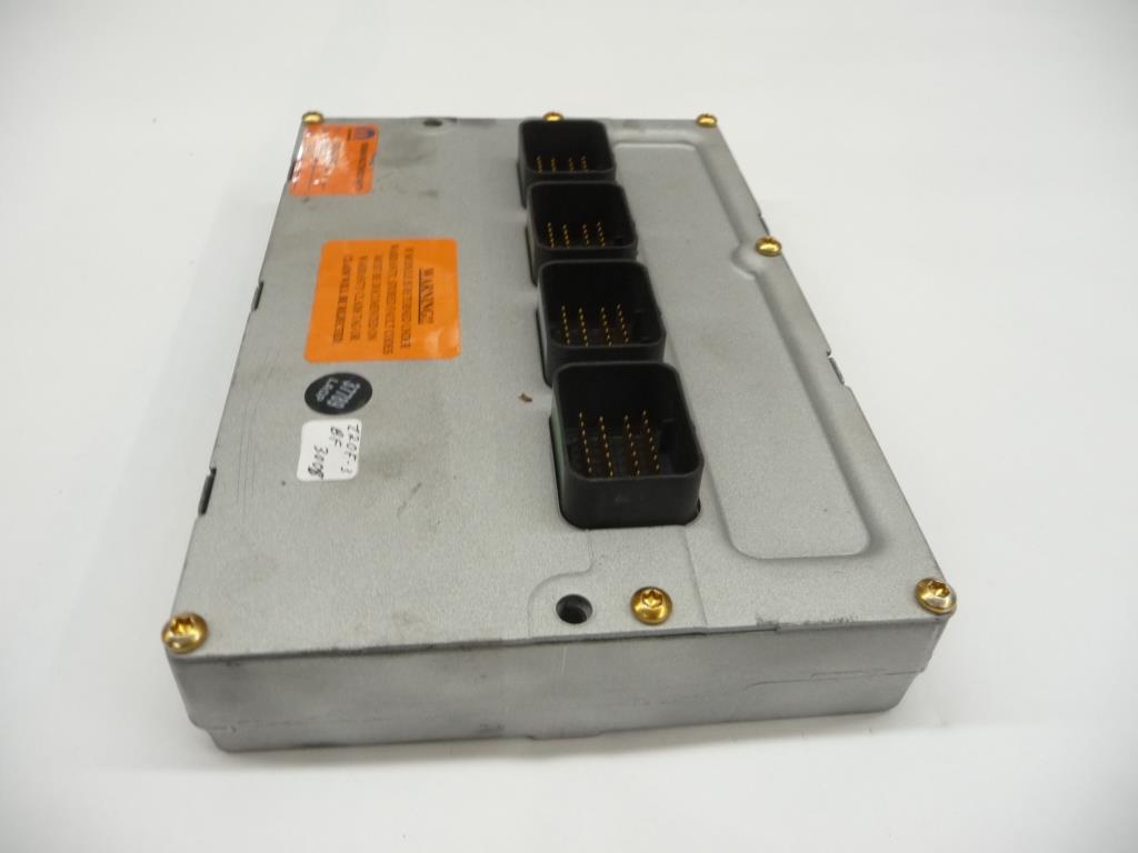 2006 Jeep Commander Grand Cherokee Powertrain Control Module R6044744AD ...