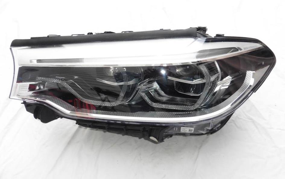 2017-2018 BMW G30 540i 530i M550i Left Driver LED Adaptive Bare