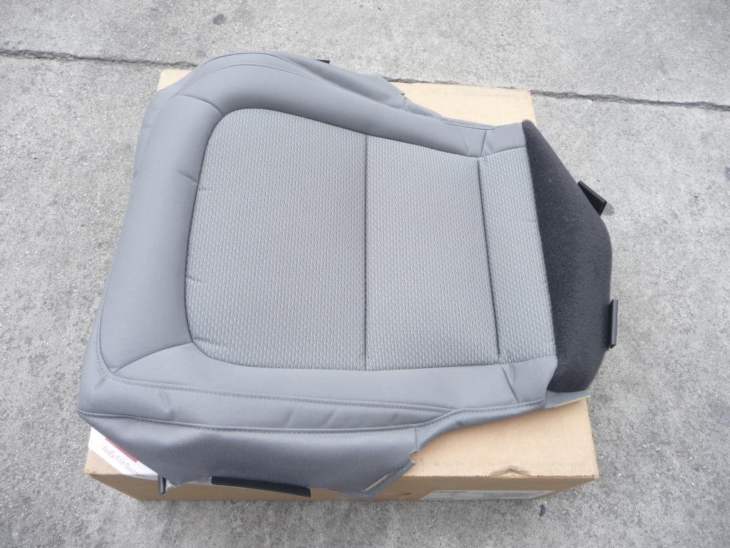 20192020 GMC Canyon Front Left LH Seat Cover 2336006 OEM A1 LA