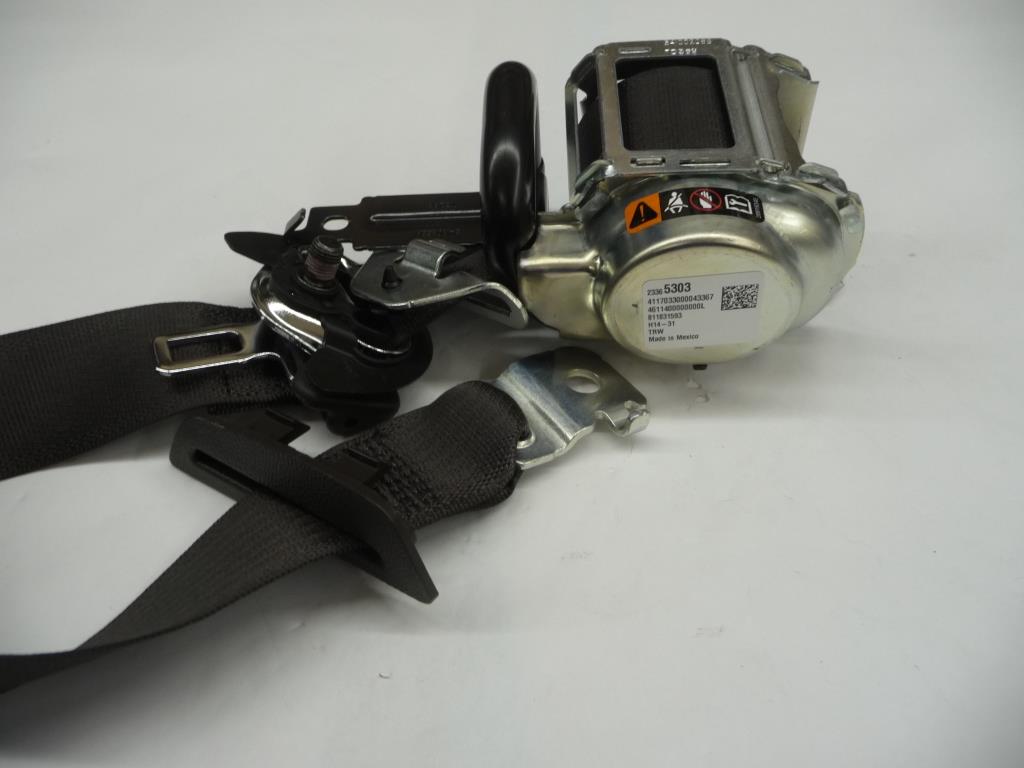 2015-2016 Chevrolet Silverado, GMC Sierra Driver Seat Belt Kit 19351662 ...