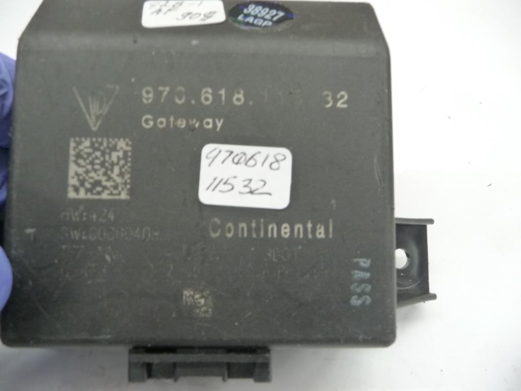2014 2015 2016 Porsche Panamera Gateway Control Module Unit 97061811532 OEM A1 LA Global Parts