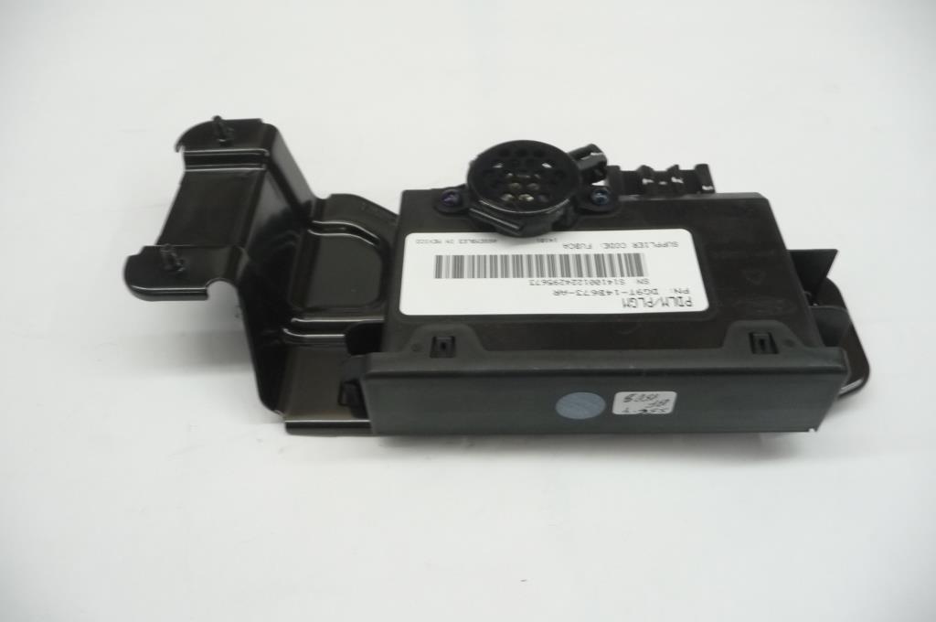 2015 Ford Edge Liftgate Control Module DG9T14B673AR OEM A1 LA
