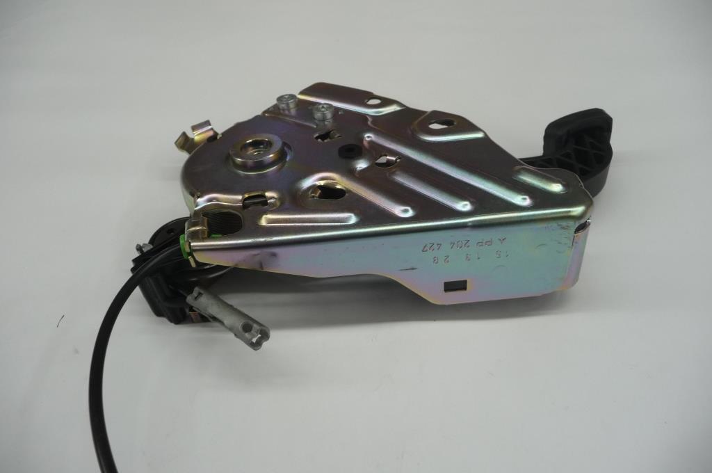 0818 Mercedes Benz C300 CLS550 Foot Operated Parking Brake A2044201584