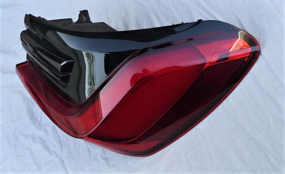 20202021 BMW G11 G12 Rear Right Passenger Side Tail Light 63217481202