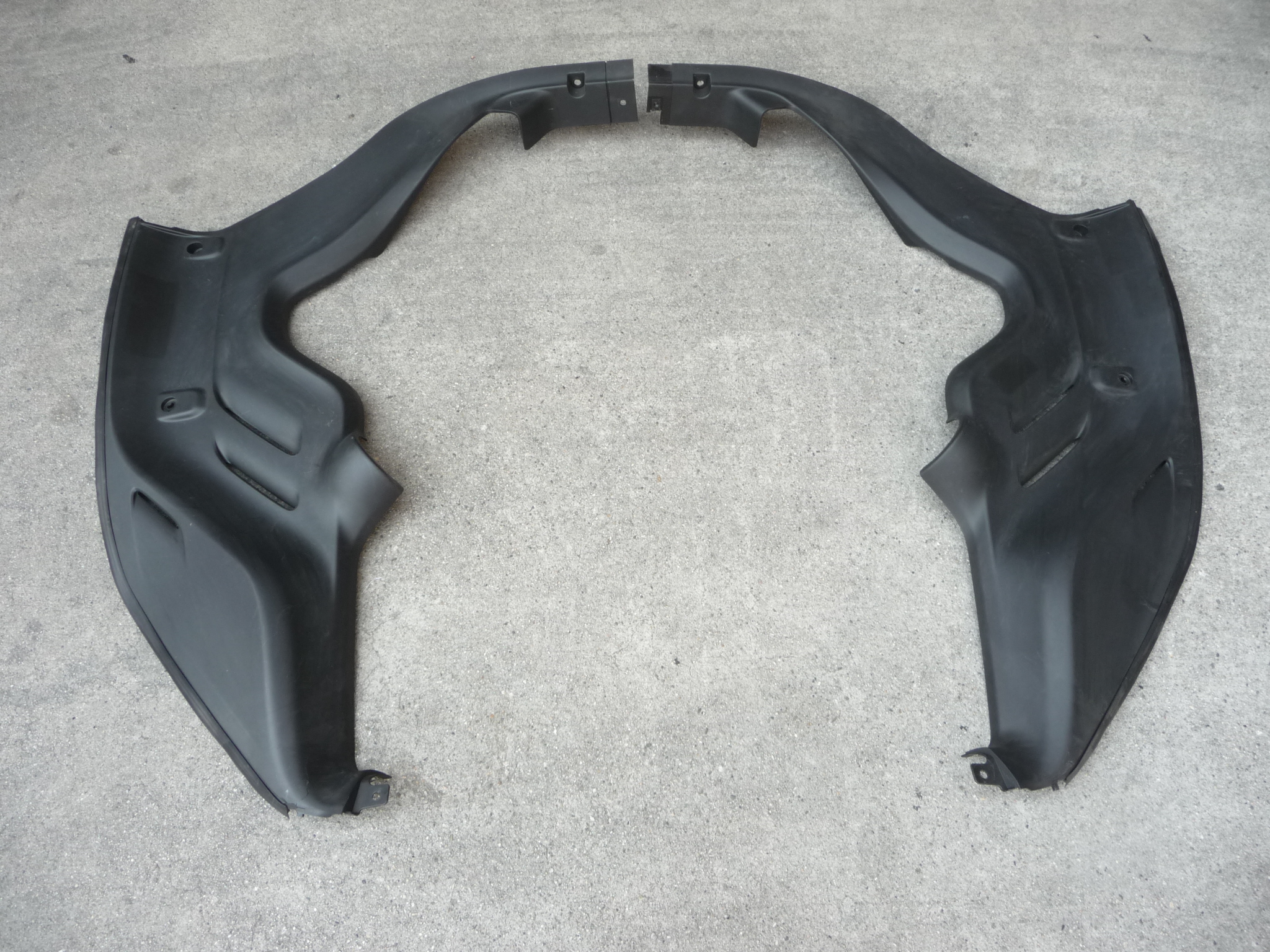 18-20 Ferrari Portofino F164 Left & Right Engine Compartment 