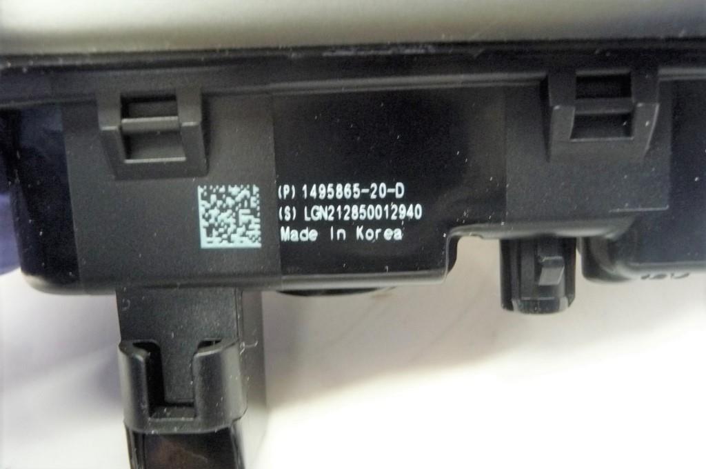 2020-2022 Tesla Model 3 Front Right Fender Camera 1495865-20-D OEM A1 ...