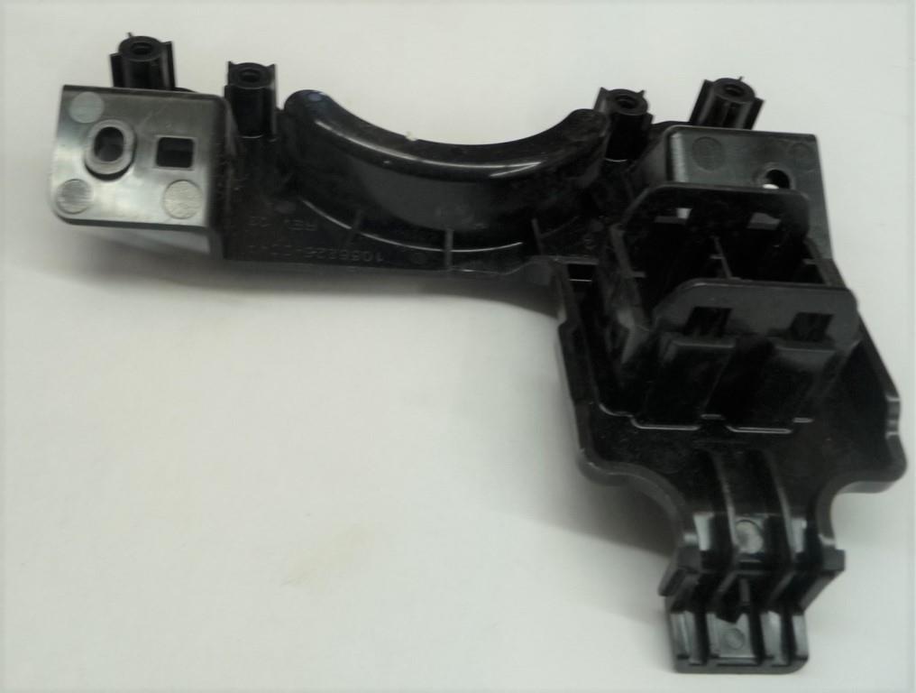 20162021 Tesla Model X USB Connector Socket 105522600A OEM A1 LA