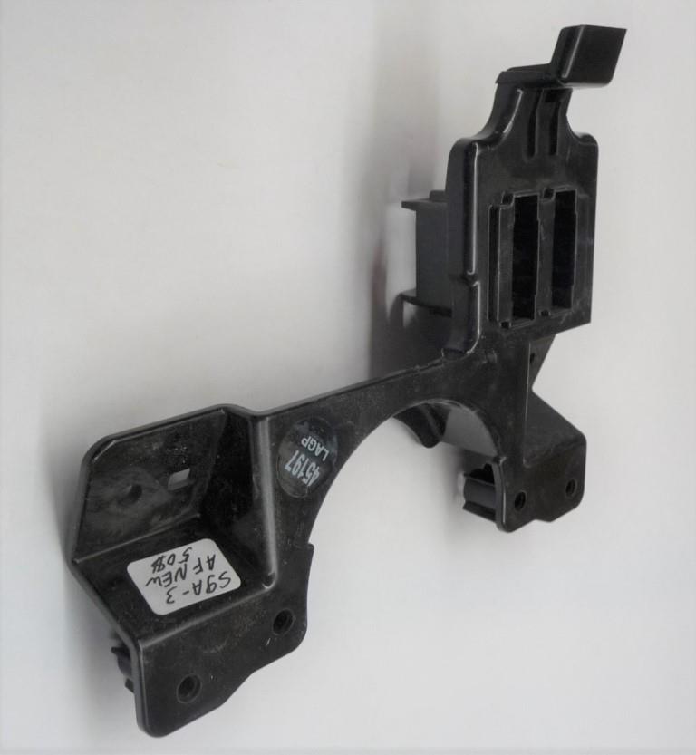 20162021 Tesla Model X USB Connector Socket 105522600A OEM A1 LA