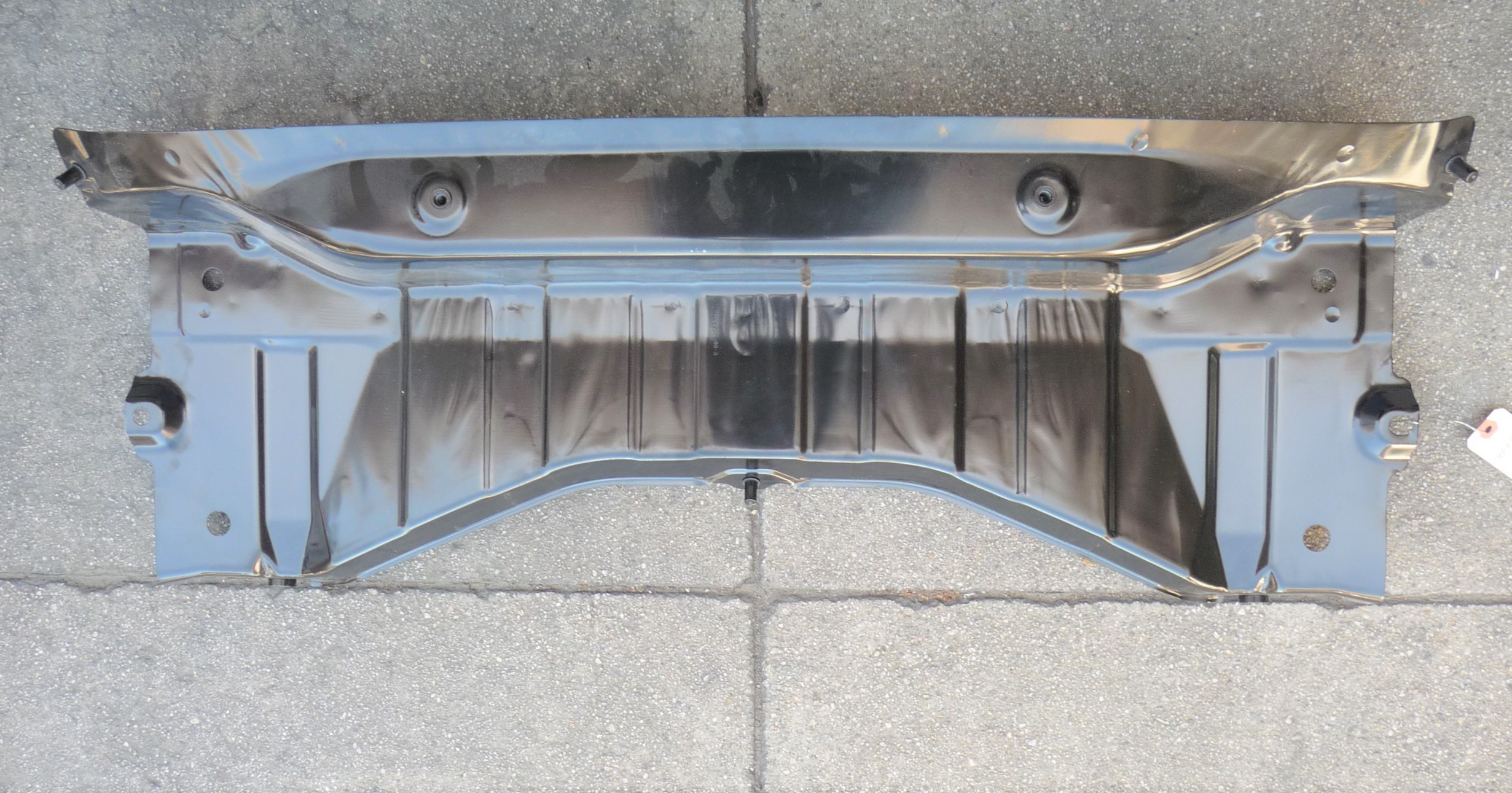 20202022 Tesla Model Y Rear Body Panel Frame 148774400C; 148774200