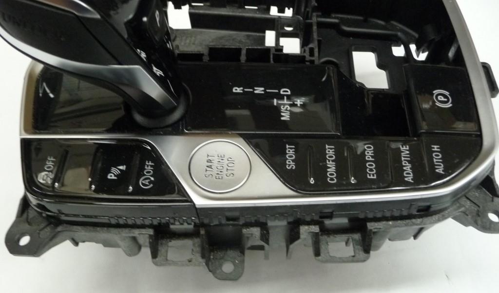 20192020 BMW G16 G07 X7 Center Console Control Panel 61319891296 OEM