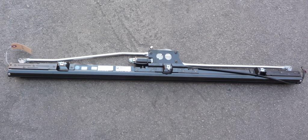 2007-2013-bmw-e92-328i-335i-m3-electric-sun-blind-51469147147-oem-a1